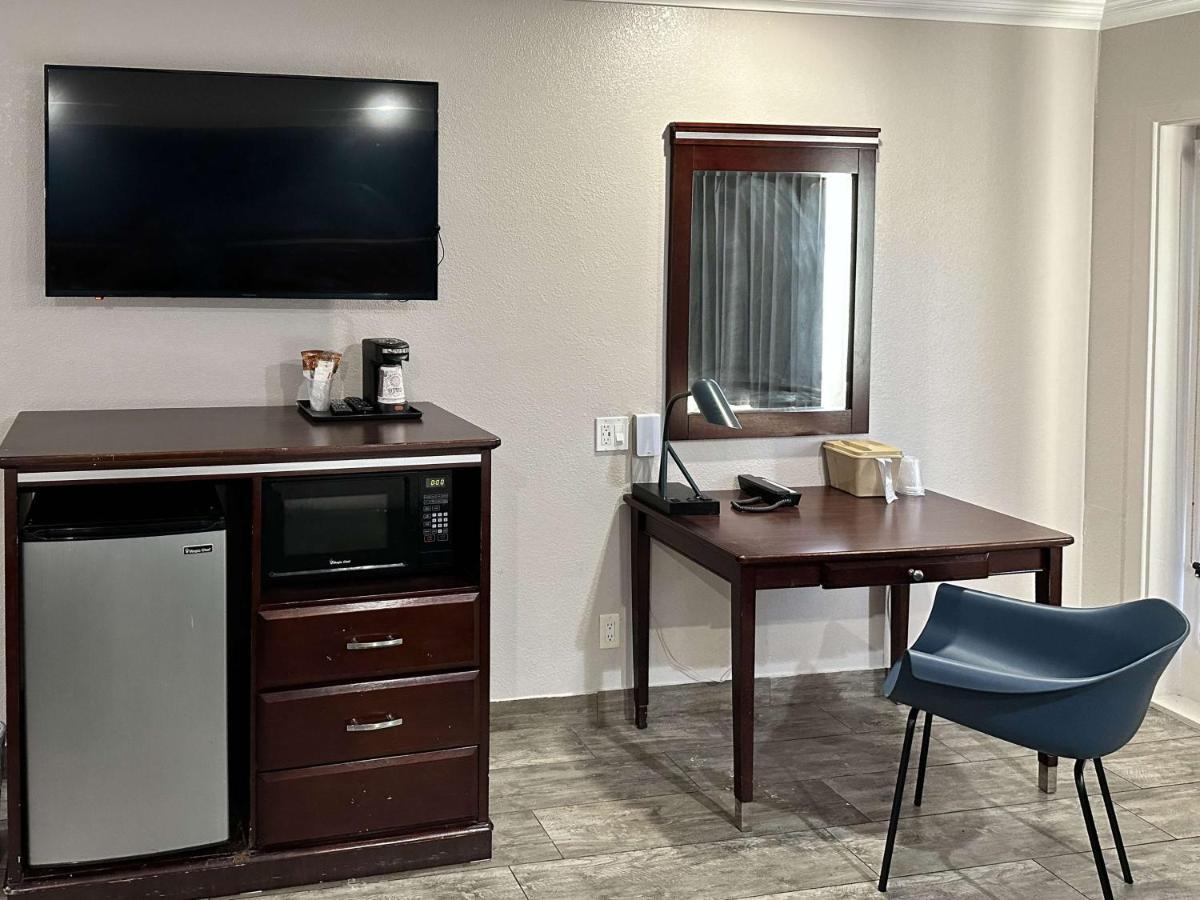 Studio 6 Suites Mesa Az Near Downtown & Sloan Park Exterior photo